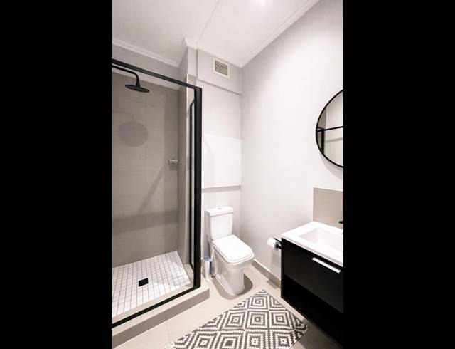 2 BEDROOM APARTMENT FOR SALE IN BRYANSTON